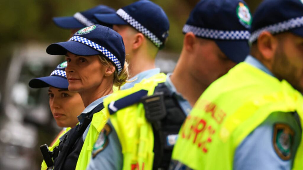 A Man Has Been Shot In Sydney's Bondi After Reports