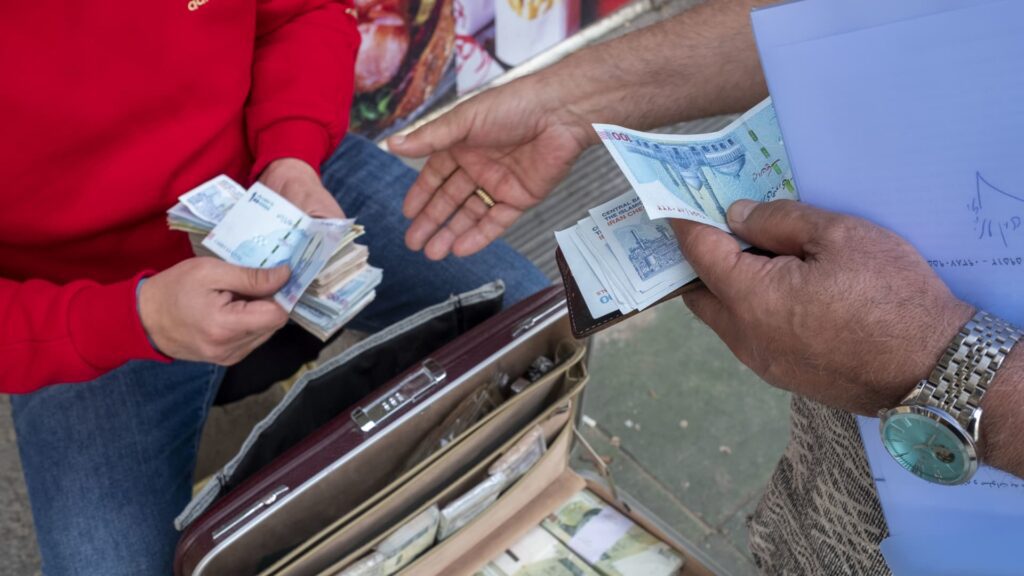 The Iranian Riyal Falls To A Record Level Against The